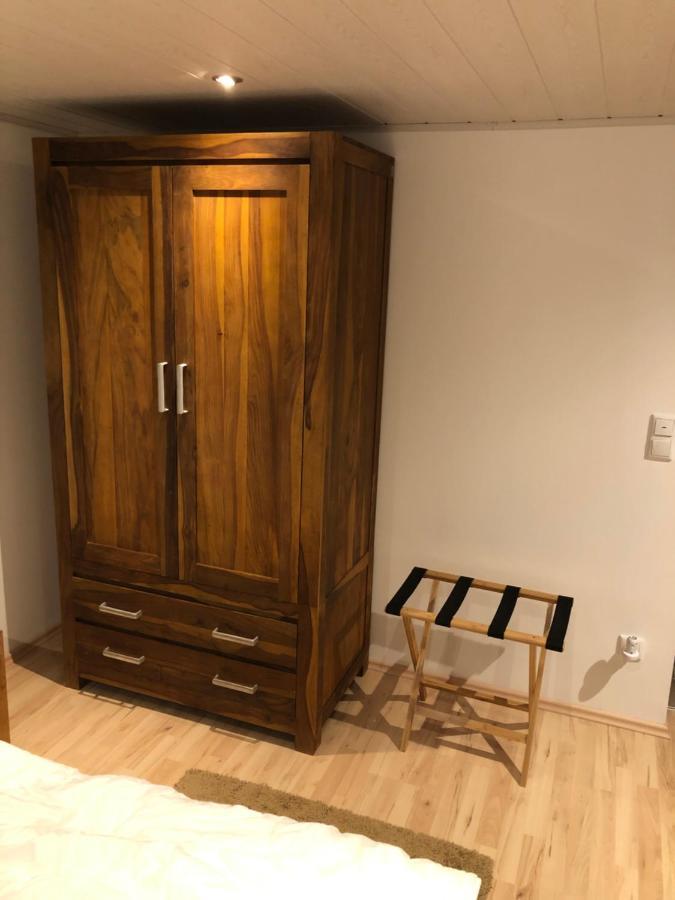 Loft Mit 2 Schlafzimmern Und E- Ladestation Fuerth Exterior foto